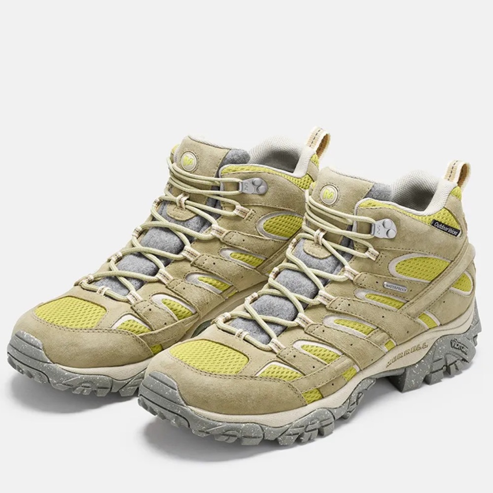 RARE NEW IN BOX merrell x outdoor voices moab 2 mid hiking boot